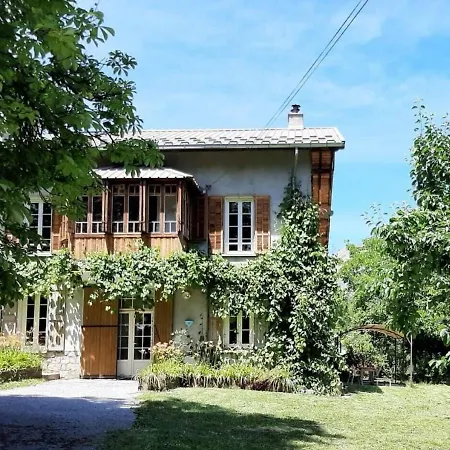 L'atelier D'emile Apartment
